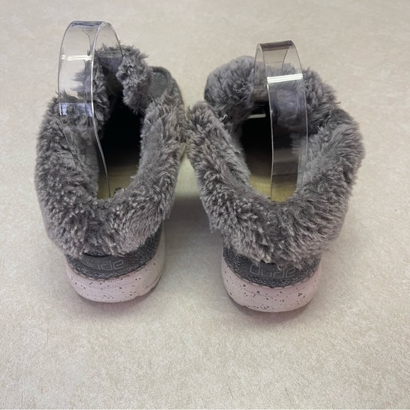 Hey Dude Britt Youth Stretch Fleece Grey shoes size youth 1 - Picture 6 of 8